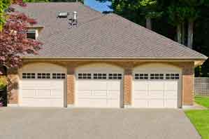 Auburn Garage Door